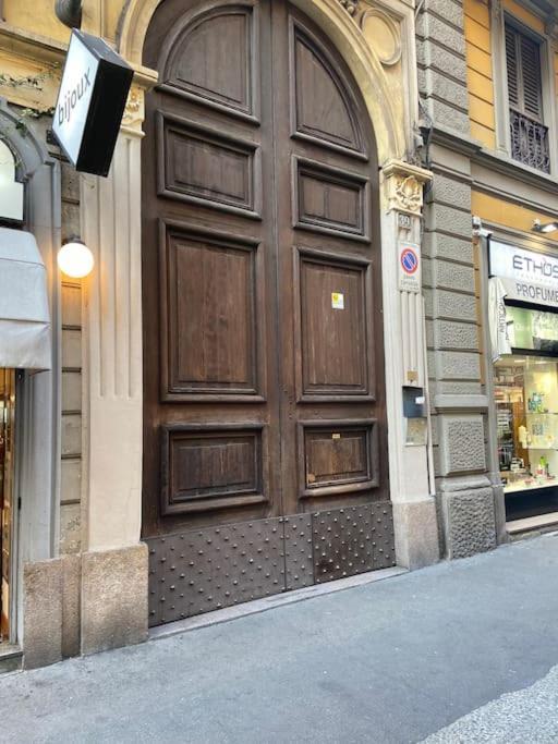 Appartamento Magnifico - Porta Venezia - Wifi Милано Екстериор снимка